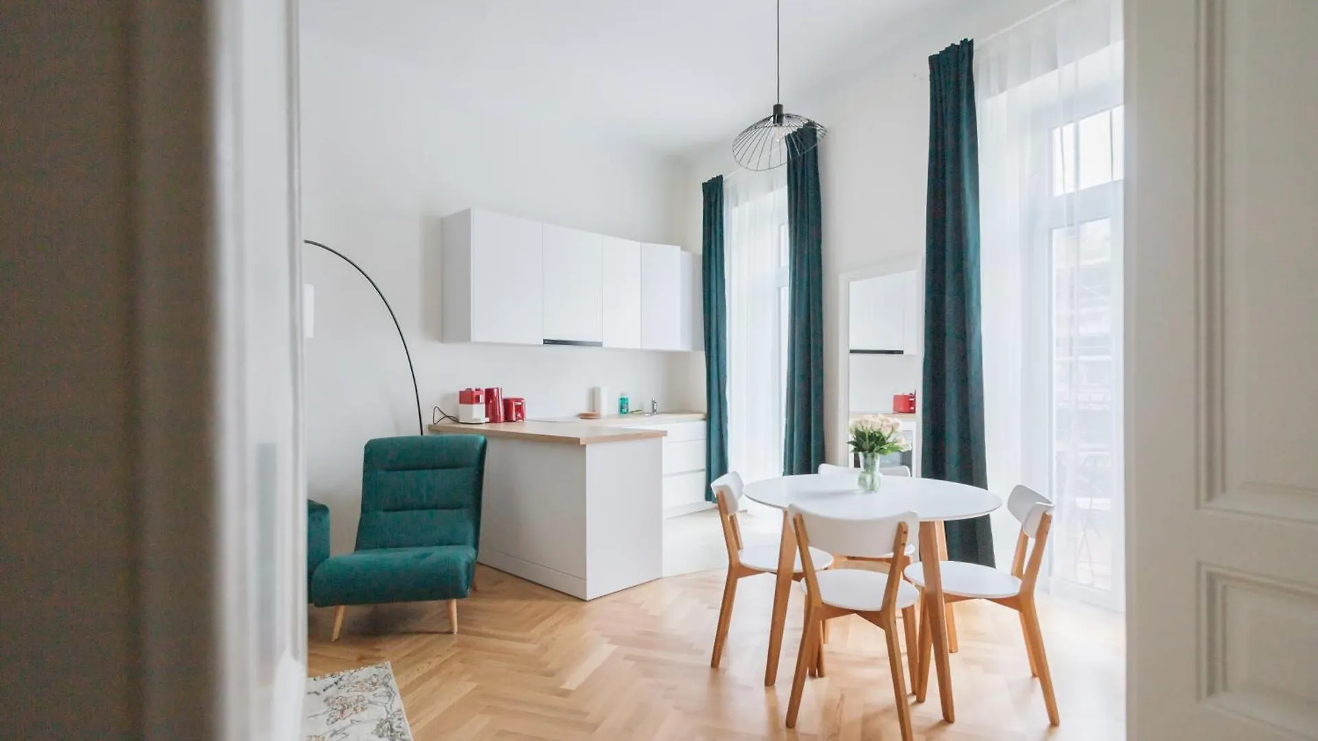 Brand Cozy Apartment Viena
