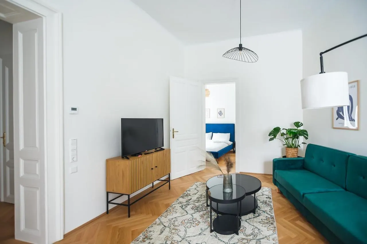 Brand Cozy Apartment Vienna Austria