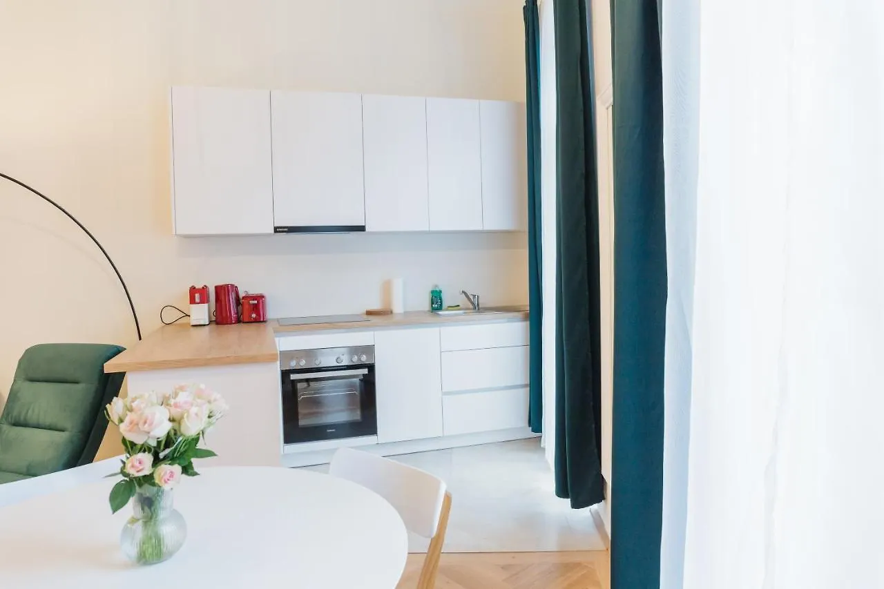 Brand Cozy Apartment Vienna