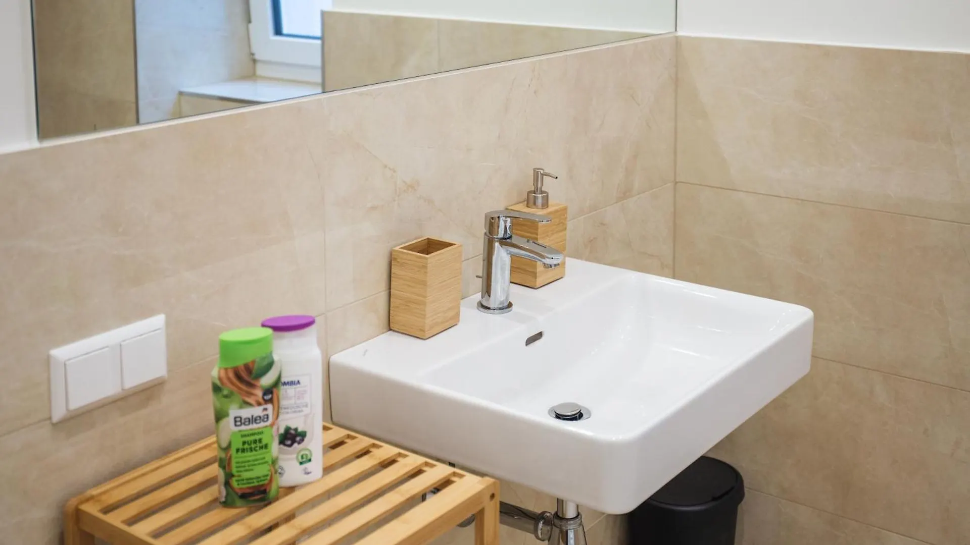 Brand Cozy Apartment Vienna Austria