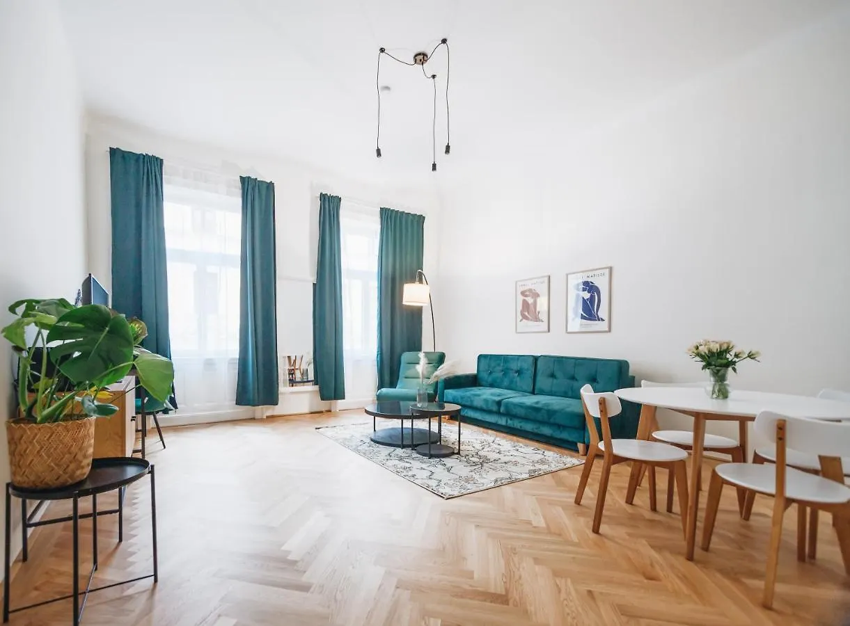 Brand Cozy Apartment location